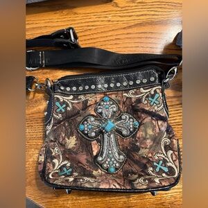 Montana west cross body purse